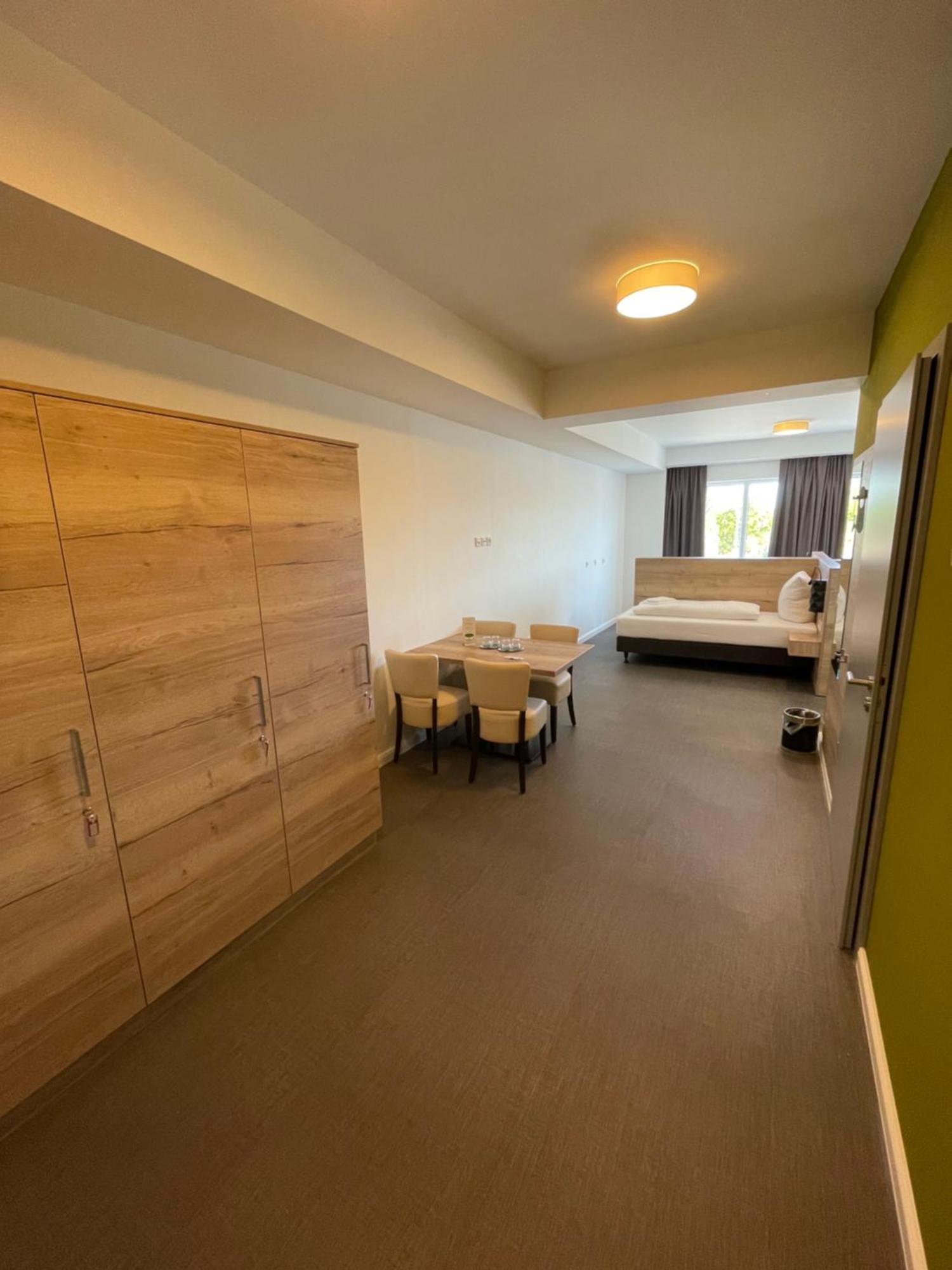 אאוריך Hotel Am Pferdemarkt מראה חיצוני תמונה